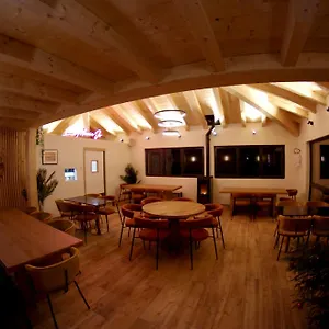 Hostel 1861, Chatel